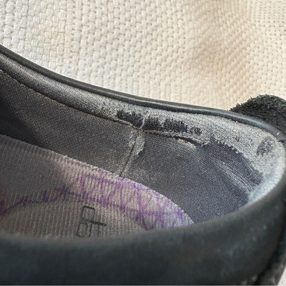 Dansko Women's Patti Black Suede Leather Enclosed Clog Size 38 (7.5-8) - Picture 12 of 12